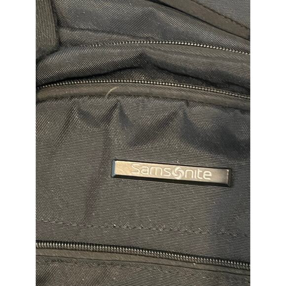 Samsonite Padded Travel Laptop Backpack - Picture 3 of 6